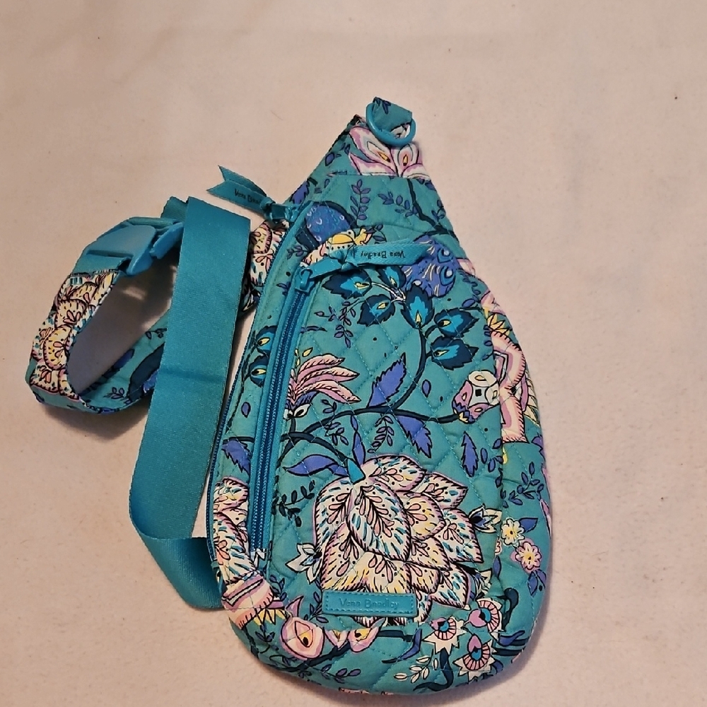 Vera Bradley Essential Compact Sling Backpack In Peacock Garden
